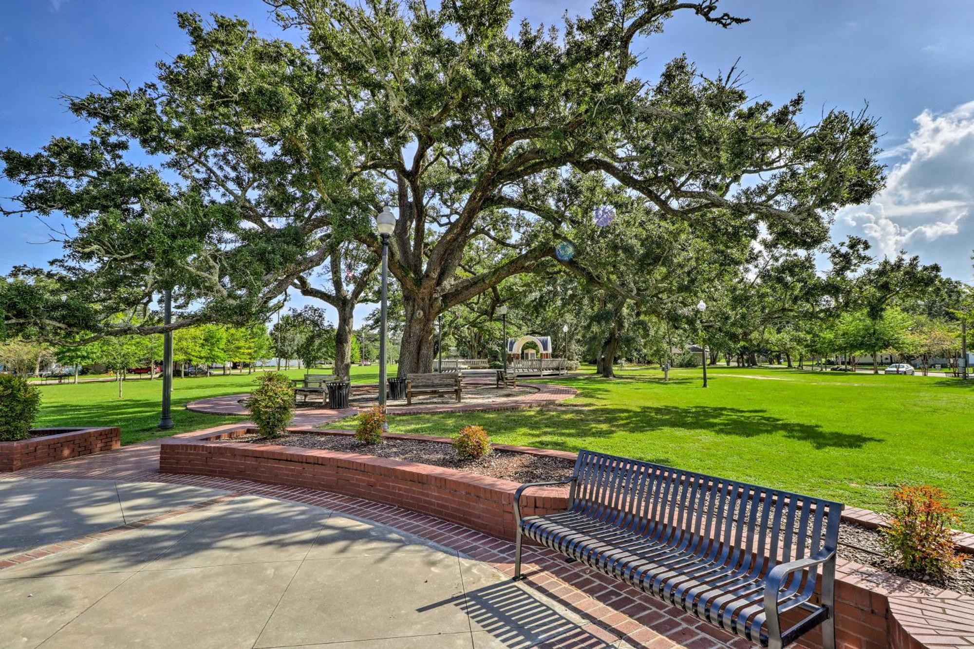 Long Beach Hideaway Walk To Beach, Shops And Bars! Exterior photo